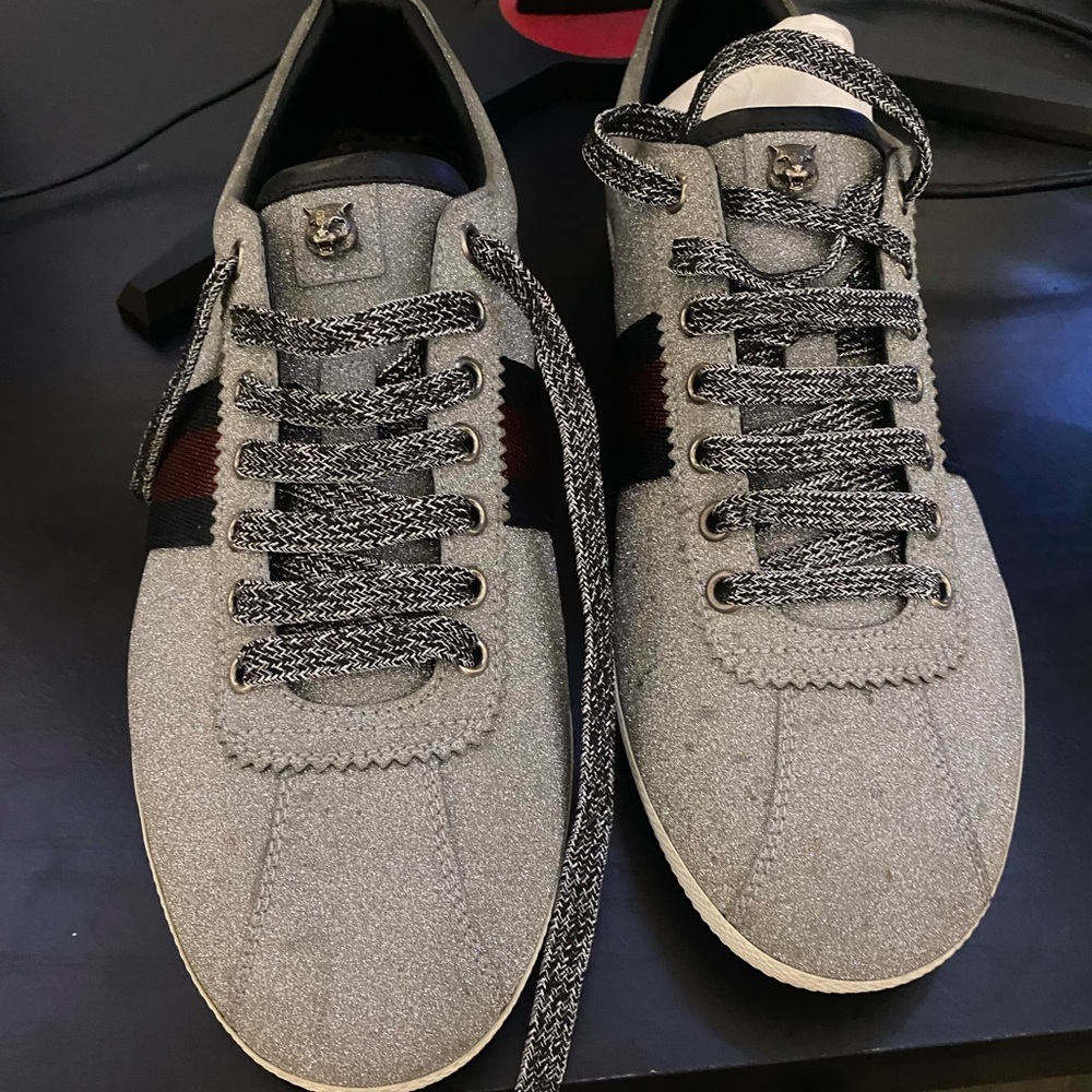 Size 9 silver Bambi web gucci sneakers